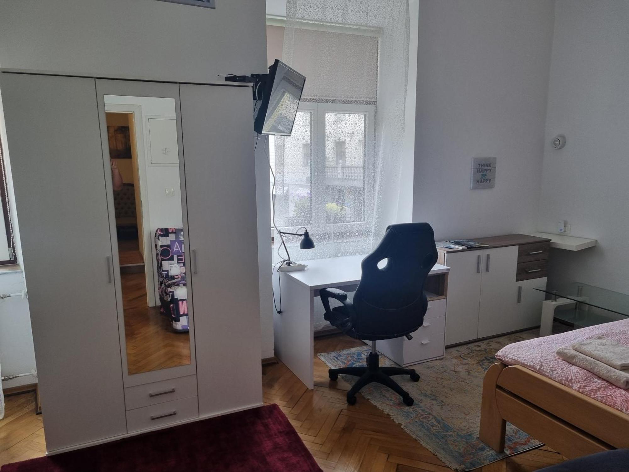 Apartments Fazarinc S Parkiriscem Celje Eksteriør bilde