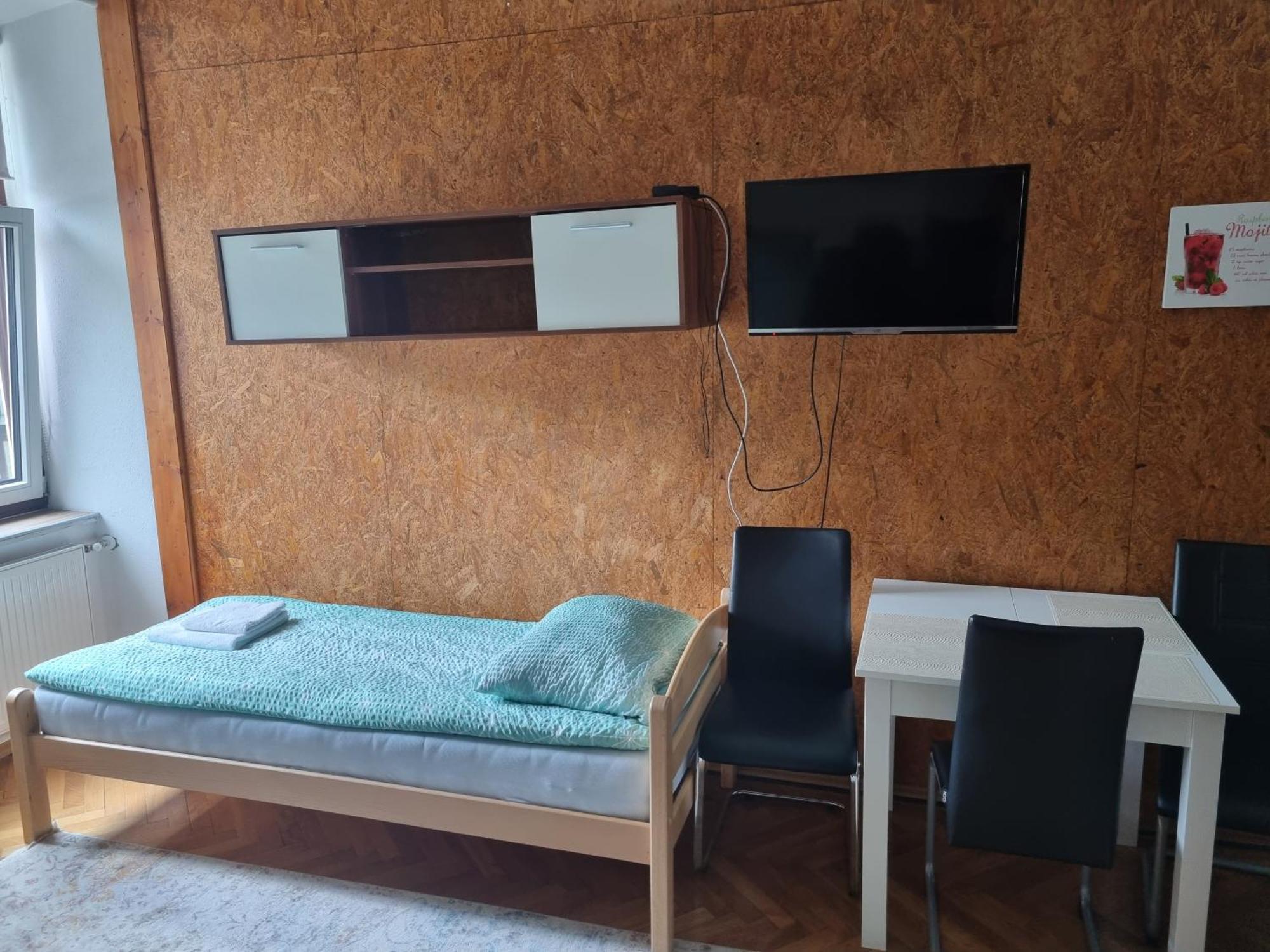 Apartments Fazarinc S Parkiriscem Celje Eksteriør bilde
